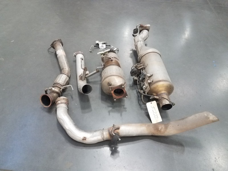 2018 Ram 3500 Laramie DRW Diesel 4x4 Exhaust System #5222 A-5