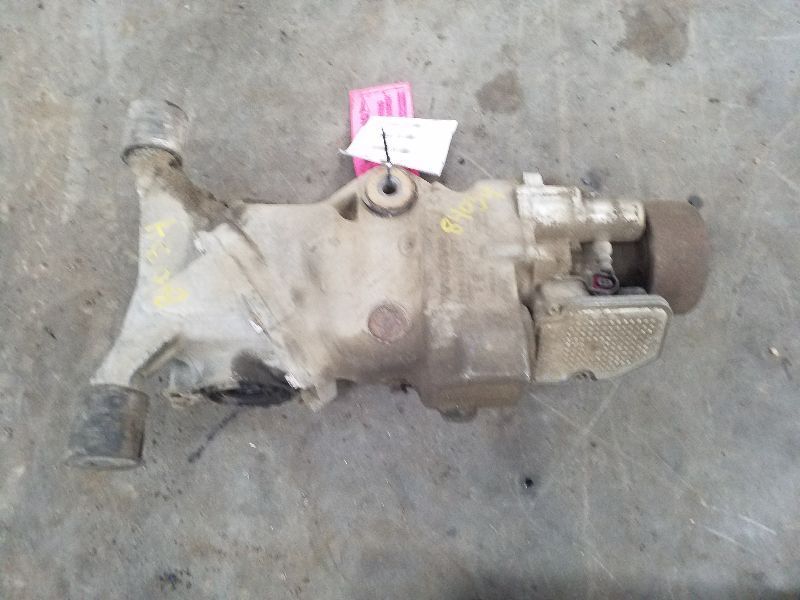 Carrier Rear AWD Sedan Fits 03-09 VOLVO 60 SERIES 177856