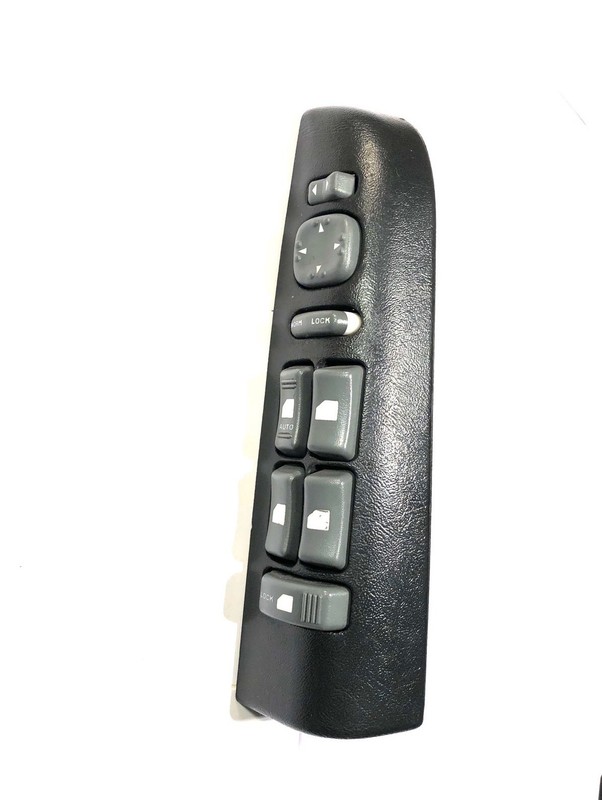 DRIVER LEFT FRONT DOOR SWITCH 1999-2005 BLAZER S10/JIMMY S15 / 1999-2001 BRAVADA