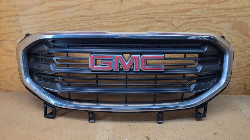2018 2019 2020 2021 GMC TERRAIN FRONT BUMPER UPPER GRILLE WITH EMBLEM OEM