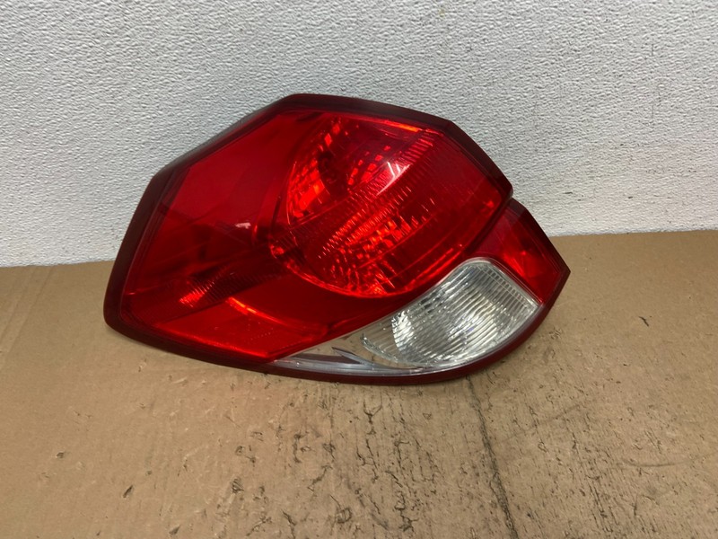 2008-2009 Subaru Outback Wagon Left Driver LH Side Tail Light Oem AC7409 DW