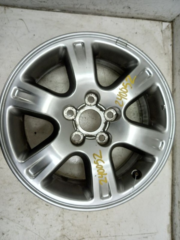 01-07 TOYOTA HIGHLANDER 16X6.5 6 SPOKE ALLOY WHEEL