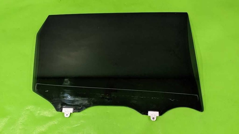 17-20 ROGUE VIN J 1ST DIGIT PASSENGER RIGHT REAR WINDOW DOOR GLASS OEM 4600-73