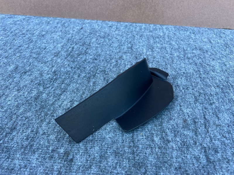 INFINITI Q50 18-24 OEM REAR RIGHT PASSENGER TAIL LIGHT TRIM MOLDING COVER BEZEL