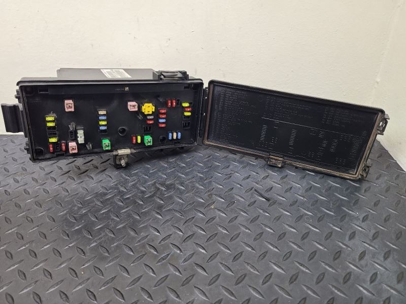 2006 Dodge Ram 1500 4x2 TIPC Multifunction Control Module OEM 56049888AM