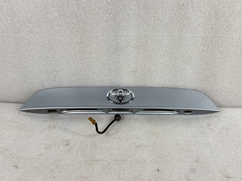 2017-2020 TOYOTA 86 - REAR TAILGATE TRUNK LID HANDLE MOLDING TRIM (GRAY) OEM
