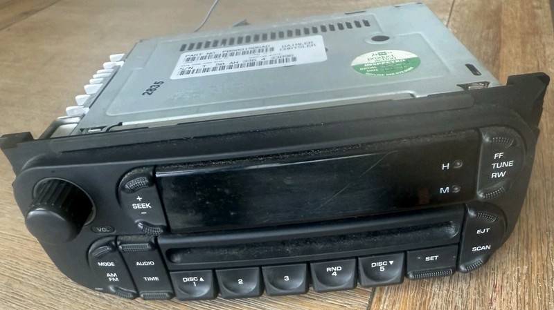 03-06 Dodge Stratus AM/FM Radio CD Player Head Unit Receiver | P05091506AE | OEM
