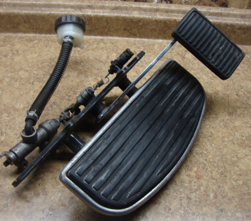 1998 Kawasaki Vulcan VN1500 VN 1500 E Brake Lever Right Foot Rest Floorboard I10