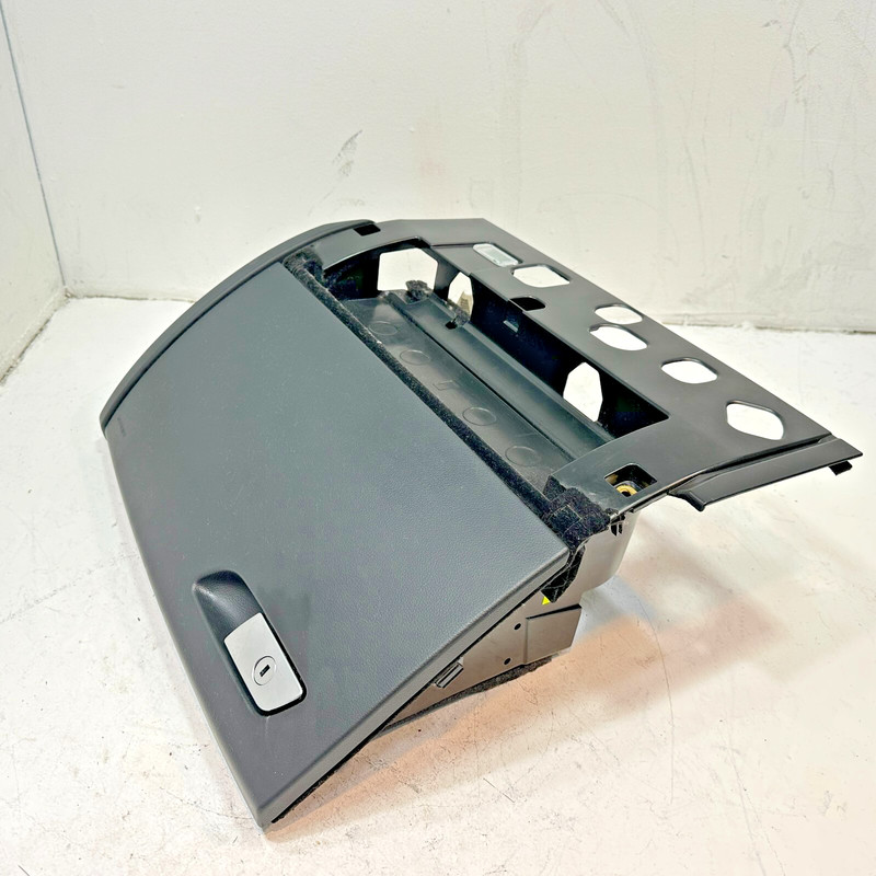2016-2018 AUDI A6 DASH DASHBOARD GLOVE BOX STORAGE COMPARTMENT W/ WIRING OEM