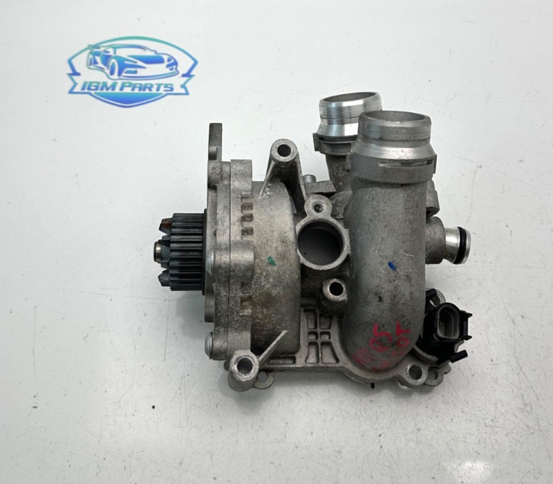2009-2017 AUDI Q5 A4 A5 Engine Water Pump