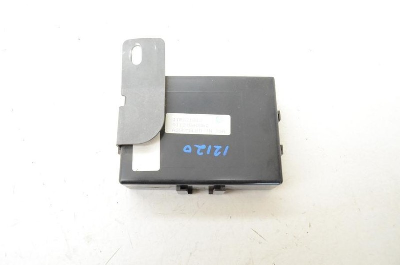 2000-2005 Toyota MR2 Spyder Theft Warning Module 237000-2181
