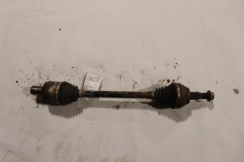2004-2009 CADILLAC XLR RWD REAR RIGHT PASSENGER SIDE AXLE SHAFT CV U JOINT OEM