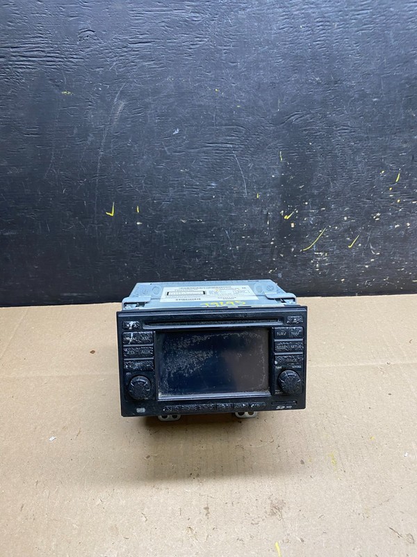 2011 to 2012 Nissan Rogue AM FM XM Radio CD Player Screen Receiver t9296 DG