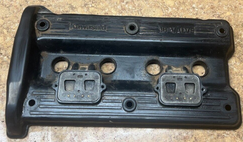 2001 Kawasaki ZG1000 Concours Valve Cover Cylinder Head Cap OEM ZG 1000