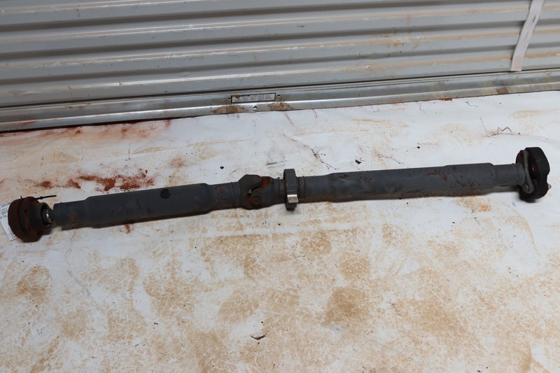 2008-2013 BMW M3 E92 6 SPEED M/T REAR DRIVESHAFT CARDAN PROPELLER OEM