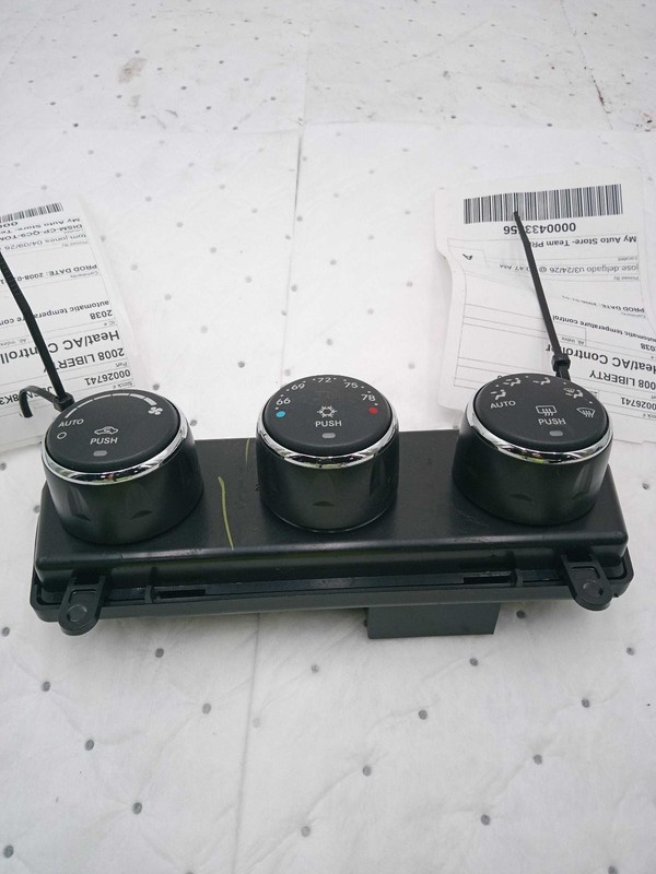 2008 Jeep Liberty A/C Selector Switch OEM 55111816AE Used 125K Miles
