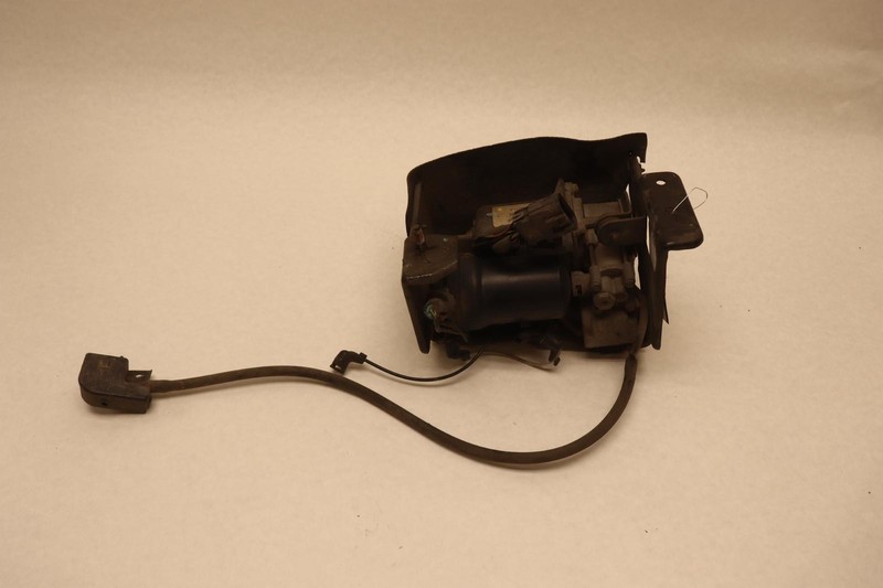 2007-2014 CHEVY SUBURBAN 1500 AIR SUSPENSION COMPRESSOR PUMP OEM