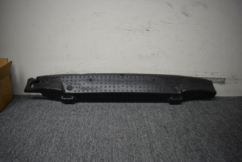 2018-2019 VOLKSWAGEN FOAM ENERGY ABSORBER FACTORY OEM