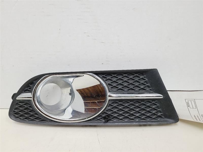RIGHT FOG LIGHT BEZEL for 2015 Verano 566684