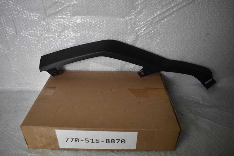 LEXUS RX350 FRONT BUMPER GUARD RIGHT SIDE 2016-2020 OEM 52437-48020
