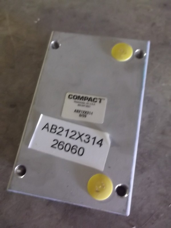 Compact 8109 AB212X314 26060 *FREE SHIPPING*