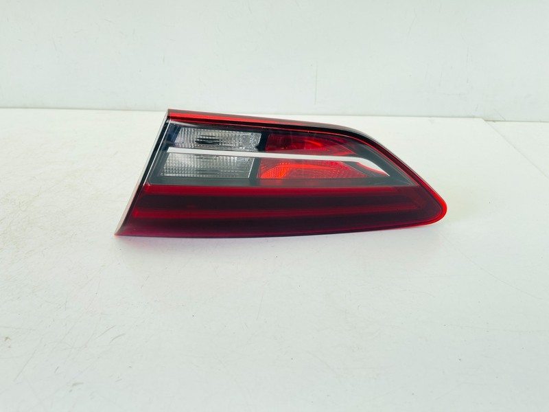 2018-2020 Buick Regal Sportback INNER Right PASSENGER Taillight Tail Light OEM