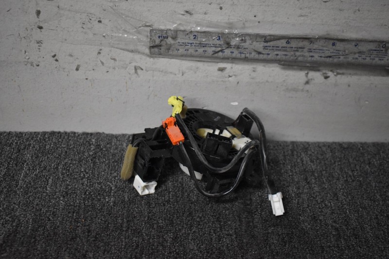 NISSAN STEERING BRACKET FACTORY OEM