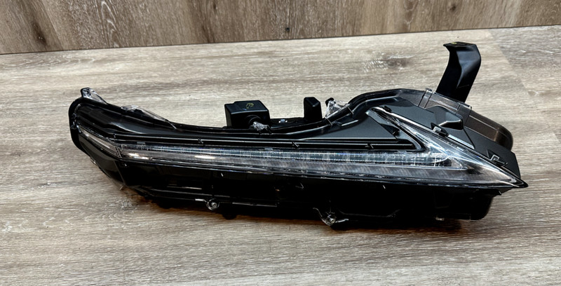 2015-2021 LEXUS NX300 NX200t RH DAYTIME RUNNING LIGHT OEM