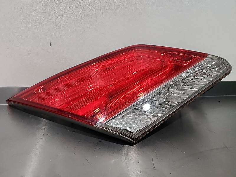 2011 2012 Toyota Avalon LEFT TRUNK LID INNERSIDE TAILLIGHT OEM SEDAN LH