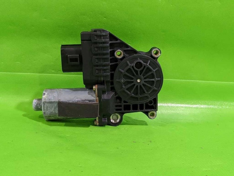 04-07 JAGUAR XJ8L PASSENGER RIGHT FRONT WINDOW MOTOR OEM 4544-39