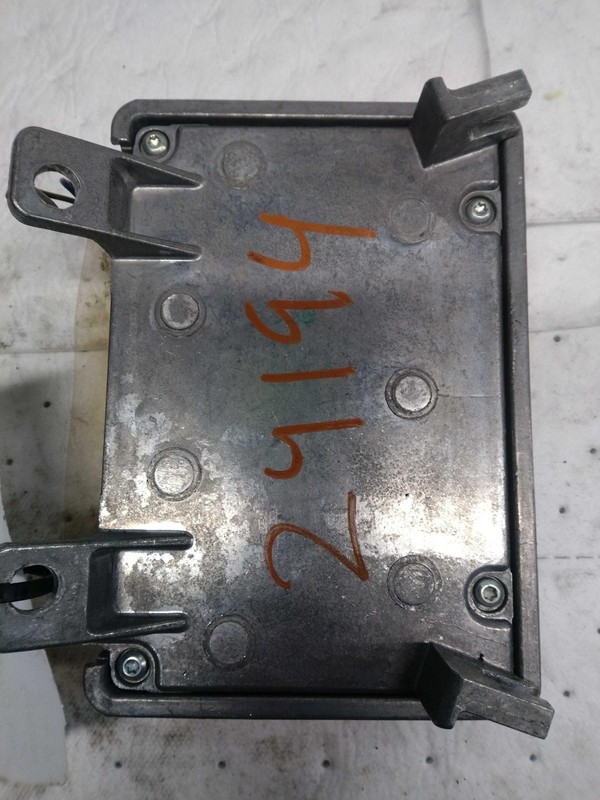 Used Air Bag Module fits: 2006 Honda Odyssey Air Bag center dash Grade A