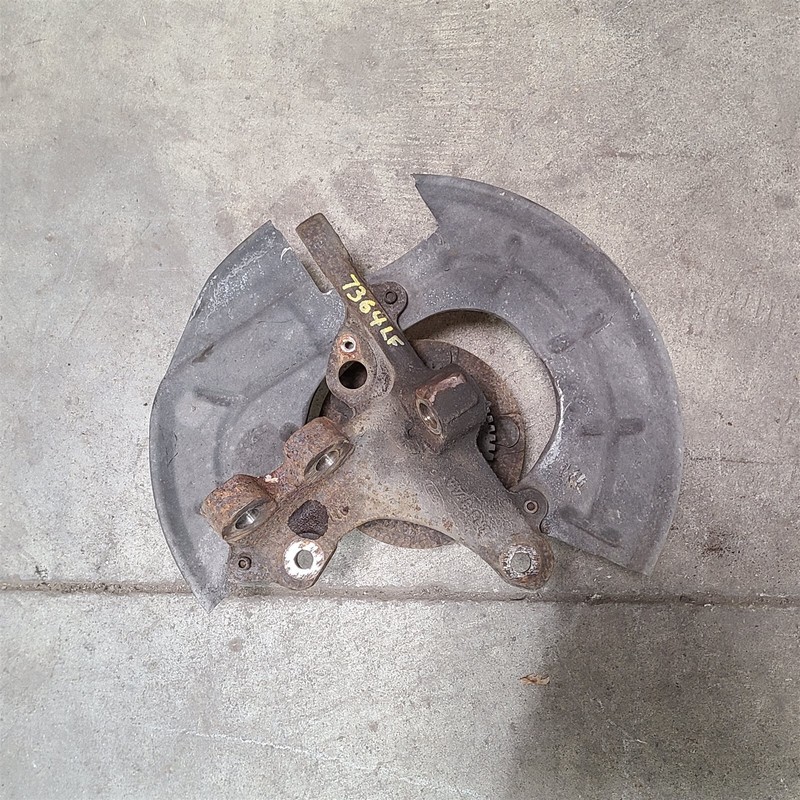 96-04 Mustang Gt Driver Front Spindle Knuckle Aa7364