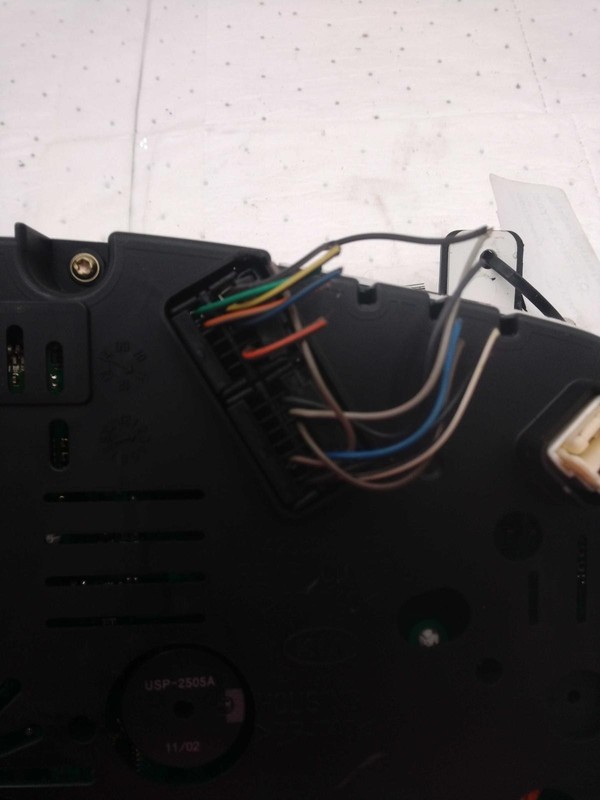 2011 KIA SORENTO Speedometer Gauge OEM Maroon 2.4L 140K Miles NJ25-25440-641586