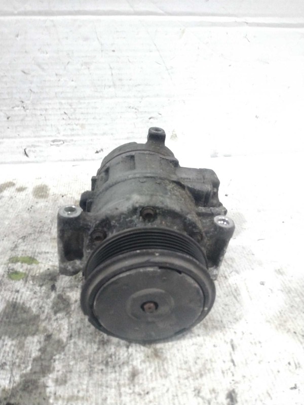 2010 Audi A4 A/C Compressor OEM 8K0260805E 82K Miles Blue