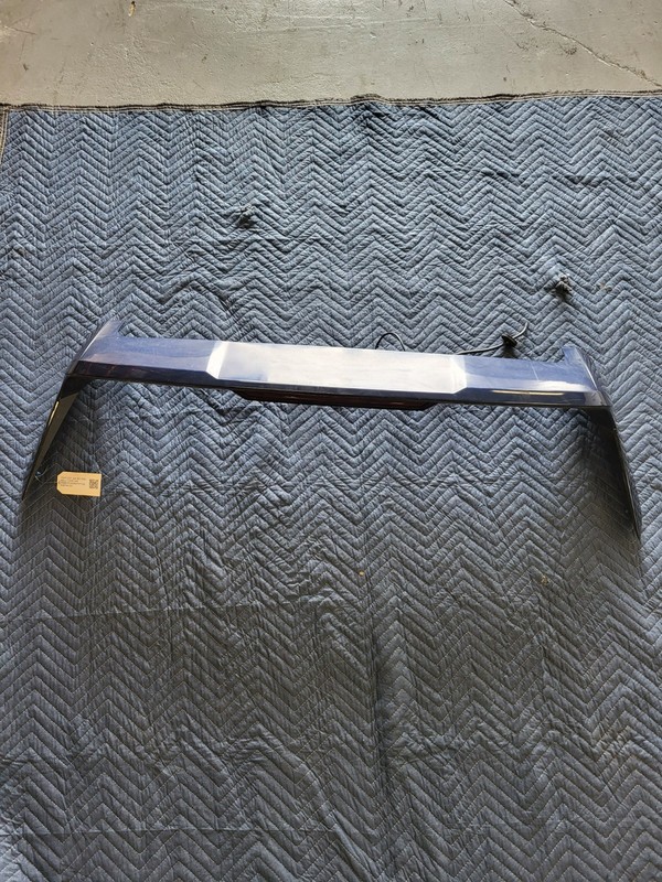 Used Oem Kia Rear Trunk Liftgate Tailgate Spoiler for 2021-2024 Seltos