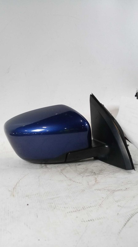 Used Right Door Mirror fits: 2018 Nissan Rogue sport power w/o surround view w/o