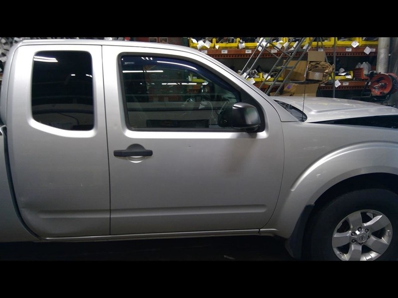 Passenger Front Door Electric Without Keyless Entry Fits 05-11 FRONTIER 1617619