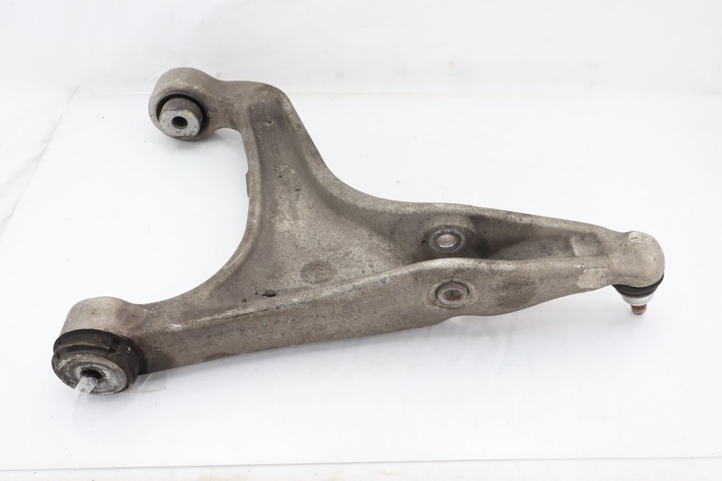 14-16 Maserati Quattroporte M156 SQ4 Front Right Side Lower Control Arm OEM 32k