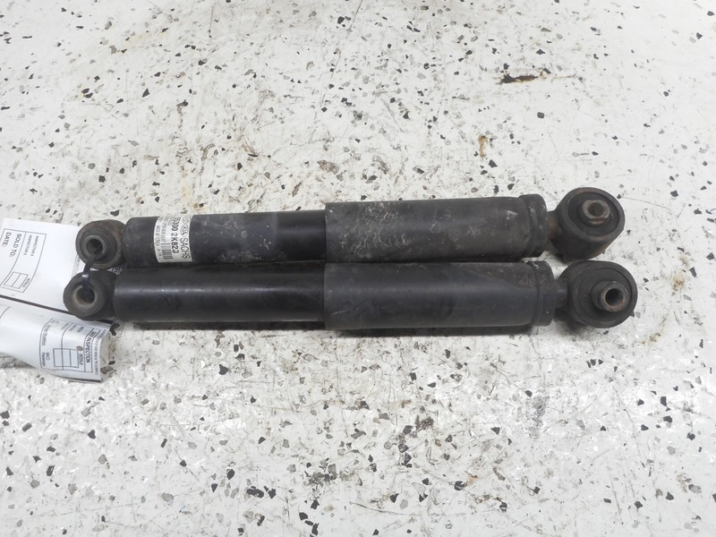 Kia Soul Shock Absorber Pair Rear Driver Left Passenger RightOEM 2012