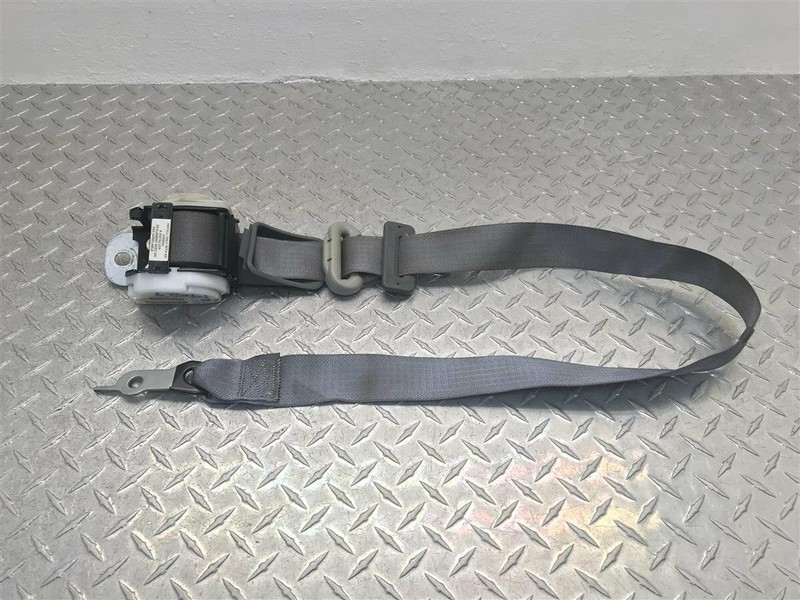05-07 CHRYSELR TOWN & COUNTRY DRIVER FRONT SEAT BELT RETRACTOR OEM 1CK271D5AA
