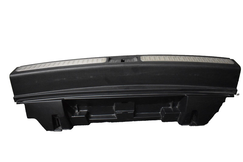 2021 PORSCHE MACAN GTS TRUNK SILL PLATE FACTORY OEM