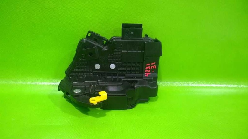 17 18 FORTE SDN DRIVER LEFT REAR DOOR LOCK LATCH ACTUATOR OEM 4231-31