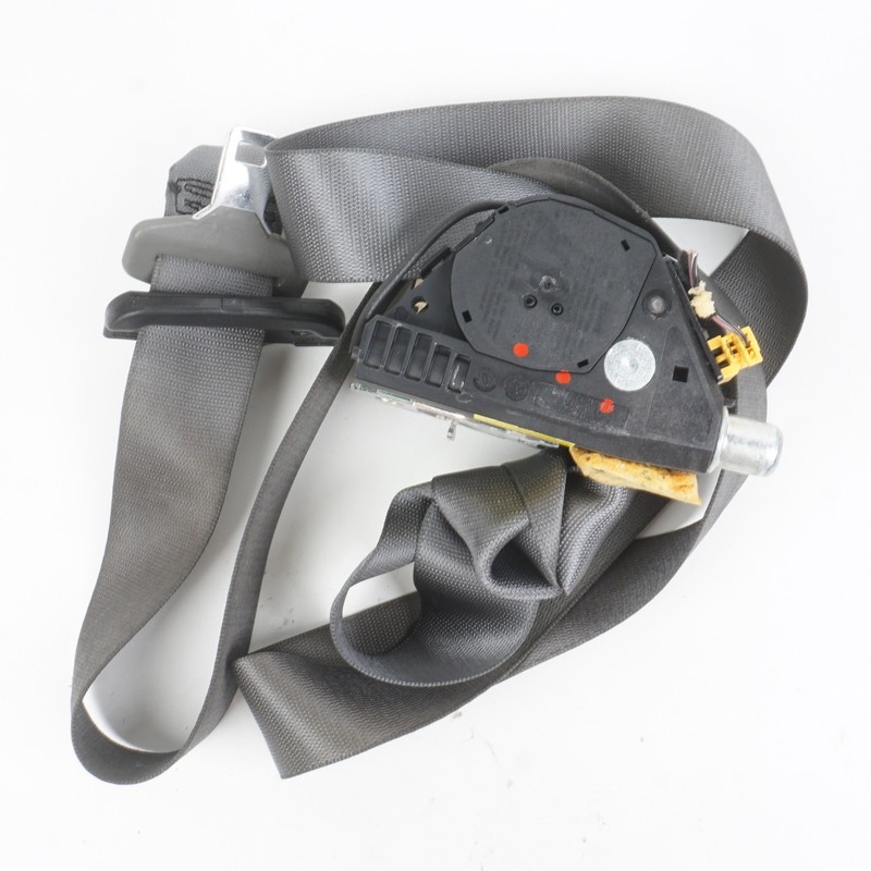 2007-2009 Mercedes S550 W221 REAR LEFT DRIVER SIDE SEAT BELT RETRACTOR OEM