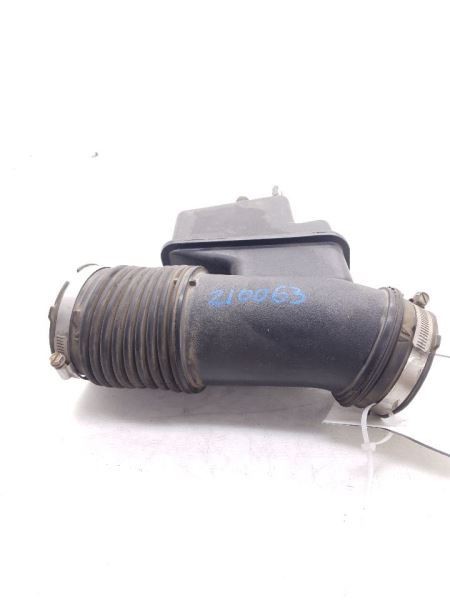 2007 TOYOTA TUNDRA 5.7L 8CYL AIR CLEANER RESONATOR TUBE ASSEMBLY