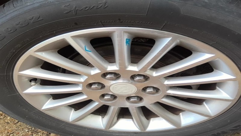 Wheel 19x7-1/2 15 Spoke Bright Finish Opt P64 Fits 08-12 ENCLAVE 1602051