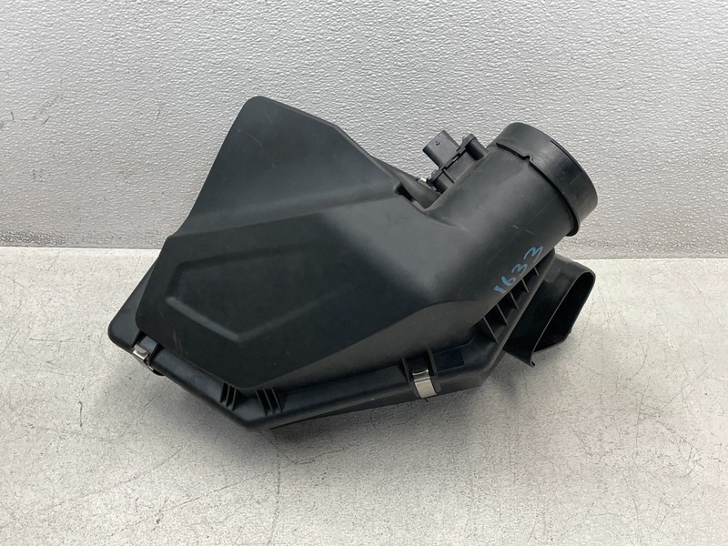19 20 21 BMW 330i M340i G20 Air Intake Cleaner Filter Box Duct 2.0L 1633 OEM