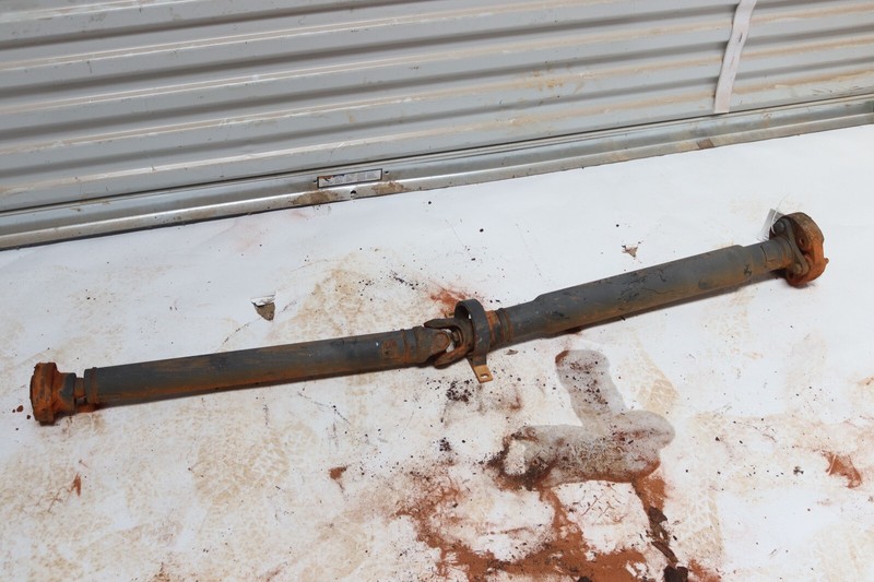 2007-2010 BMW 650I E63 A/T REAR DRIVESHAFT CARDAN PROPELLER SHAFT OEM