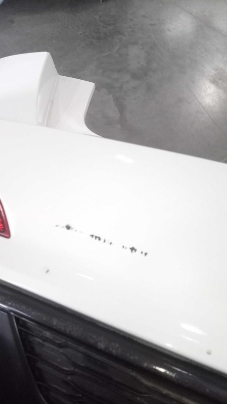 2020 Audi A6 Bumper Assembly White OEM 4K0807309A Used with Scratches