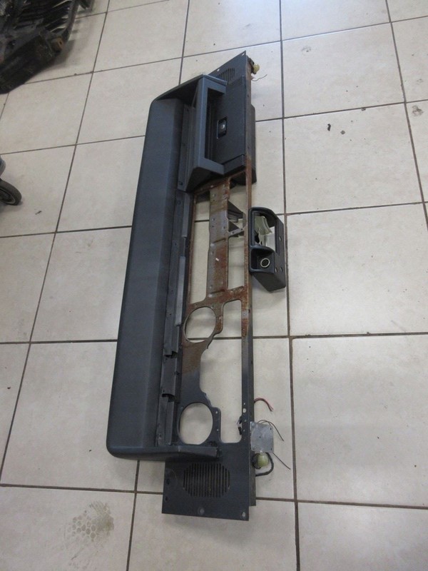 1987-1995 Jeep Wrangler YJ OEM Dashboard Frame w/ Glove Box & Speakers