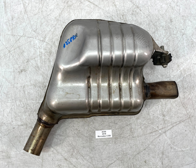 ✅ 15-18 OEM Mercedes C300 A205 W205 2.0L Rear Right Passenger Exhaust Muffler